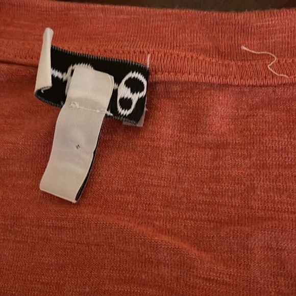 JESSICA SIMPSON RUST TEE SHIRT - Picture 4 of 4